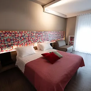 Bed In Centro לינה וארוחת בוקר
